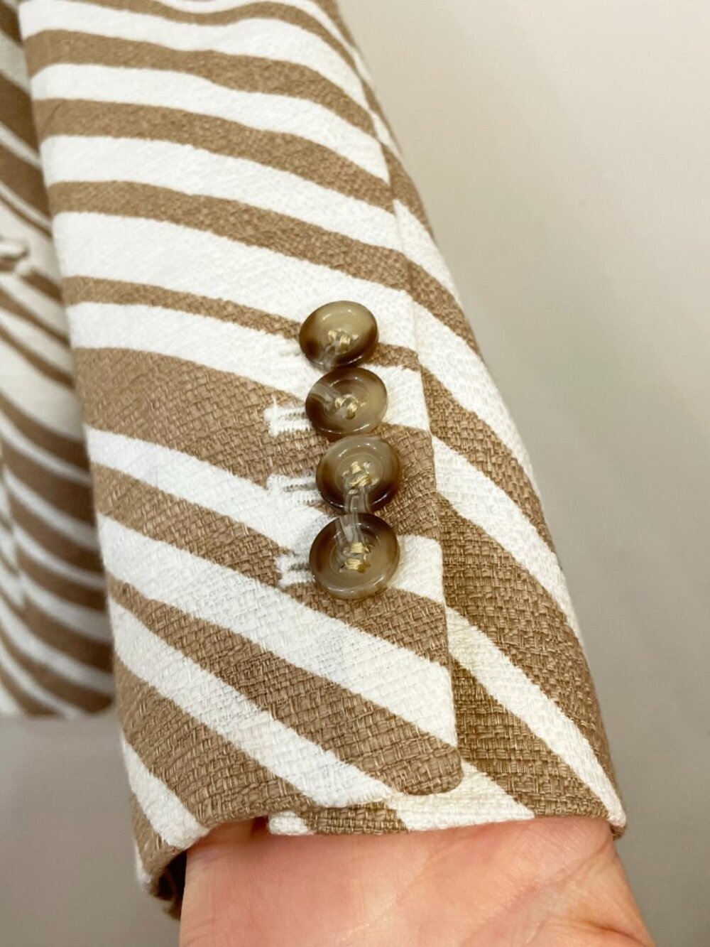 New Ann Taylor Stretch Cotton Animal Print Blazer White Tan 14, L $169 - Picture 4 of 7